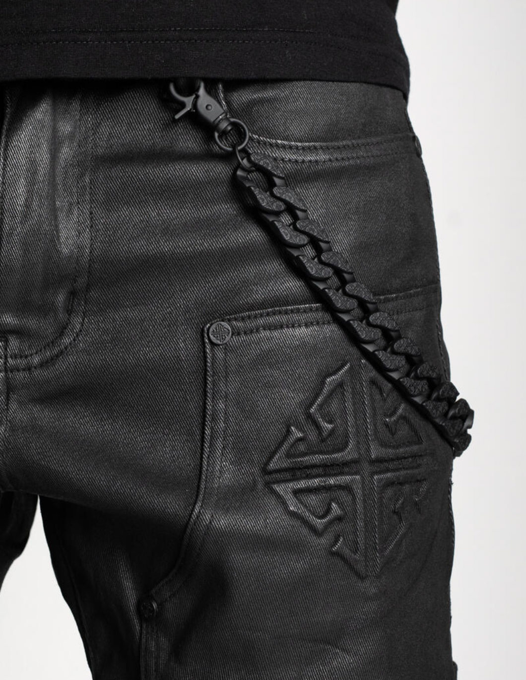 Guapi All Black Carpenter Denim