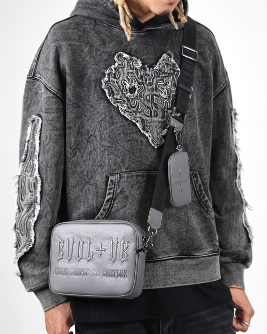 EVOL+VE 'FROM SIMPLE TO COMPLEX' LEATHER SIDE BAG GREY