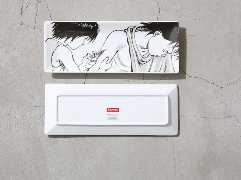 SUPREME AKIRA TRAY