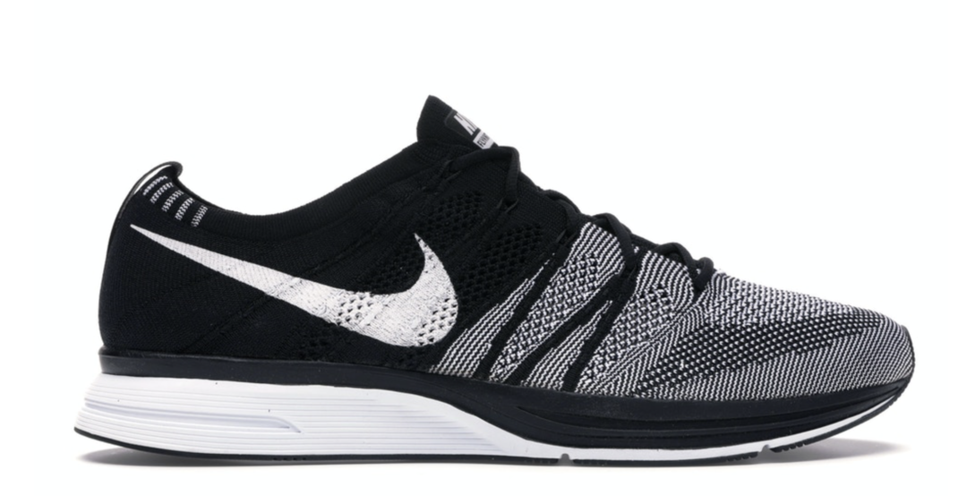 Nike Flyknit Trainer Oreo
