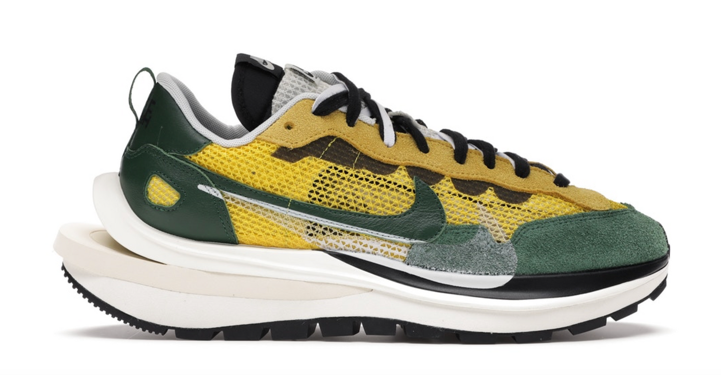 Nike Vaporwaffle sacai Tour Yellow Stadium Green