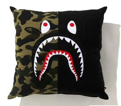 A BATHING APE Goods 1ST CAMO SHARK SQUARE CUSHION BLACK