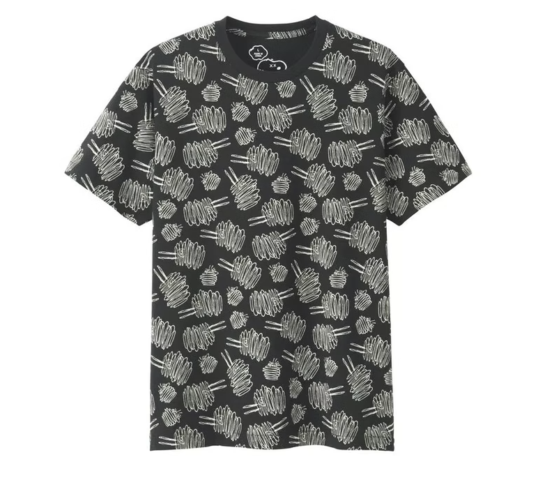 KAWS x Uniqlo x Peanuts Dust Cloud All Over Tee Black