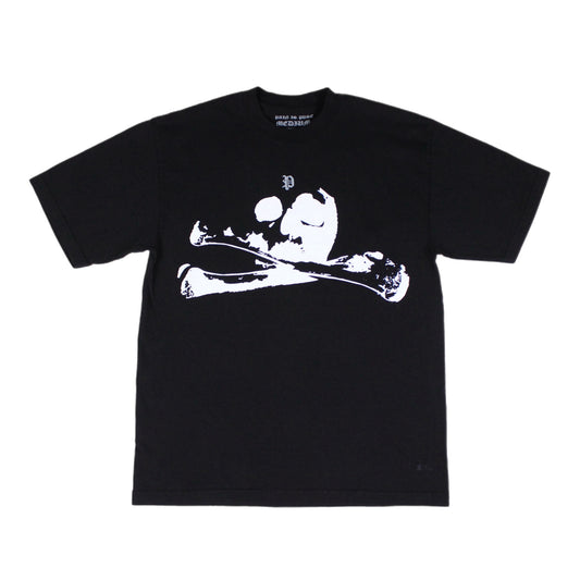 PAIN IS PURE PRAYING SKELETON TEE BLACK/WHITE